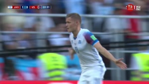 گل اول ایسلند به آرژانتین توسط فینبوگاسن