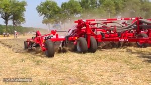 جهانی شگفت انگیز کشاورزی مدرن تجهیزات سنگین ماشین آلات مگا هوشمند تراکتور تراکتور