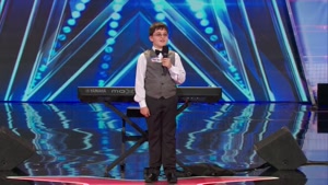 پیانیست 9 ساله دربرنامه America's Got Talent