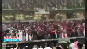لحظه ای که تماشاگران کویتی از روی سکوهای ورزشگاه سقوط کردند