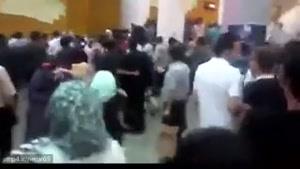 هجوم «لشکر سلفی بگیران» به لابی تالار وزارت کشور برای گرفتن سلفی در جشن حافظ