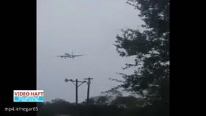 فرود ناکام هواپیمای مسافربری در طوفان ایرما