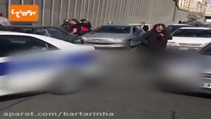 aparat.com _ ضرب و شتم شهروندان توسط پلیس راهور تهران
