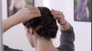 دانلود  فیلم آموزش شینیون با بافت مو به سبک فرانسوی