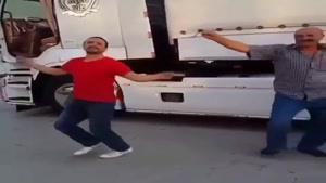 رقص رانند کامیون ها با اهنگ مهستی