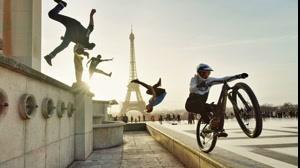 پارکور  vs دوچرخه سوار از  لندن تا پاریس