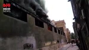 امداد رسانی آتش نشانی در چهار راه مولوی تهران