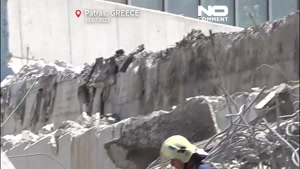 پلی در شهر پاتراس یونان فرو ریخت و قربانی گرفت
