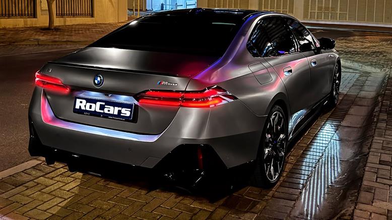 بررسی مشخصات BMW سری 5 M60 انفرادی 2024
